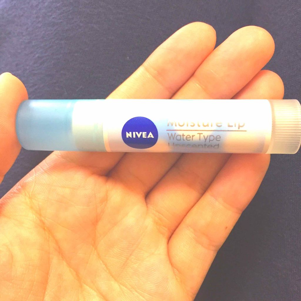 モイスチャーリップ ウォータータイプ 無香料/ニベア/リップケアを使ったクチコミ(1枚目)