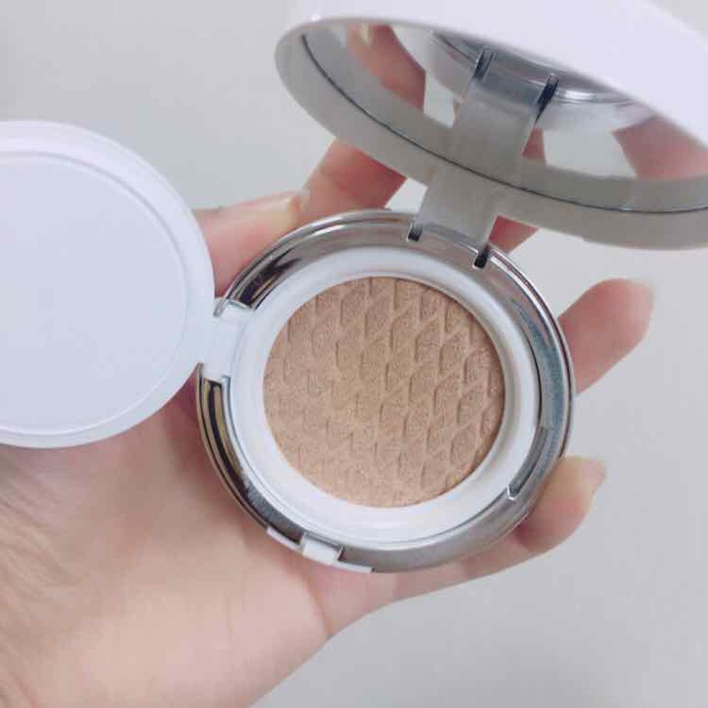 BBクッションポアコントロール (SPF50+ PA+++)/LANEIGE/クッションファンデーションを使ったクチコミ(2枚目)