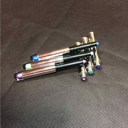 エクスプレスアイシャドーペン/DAISO/スティックアイシャドウを使ったクチコミ(1枚目)