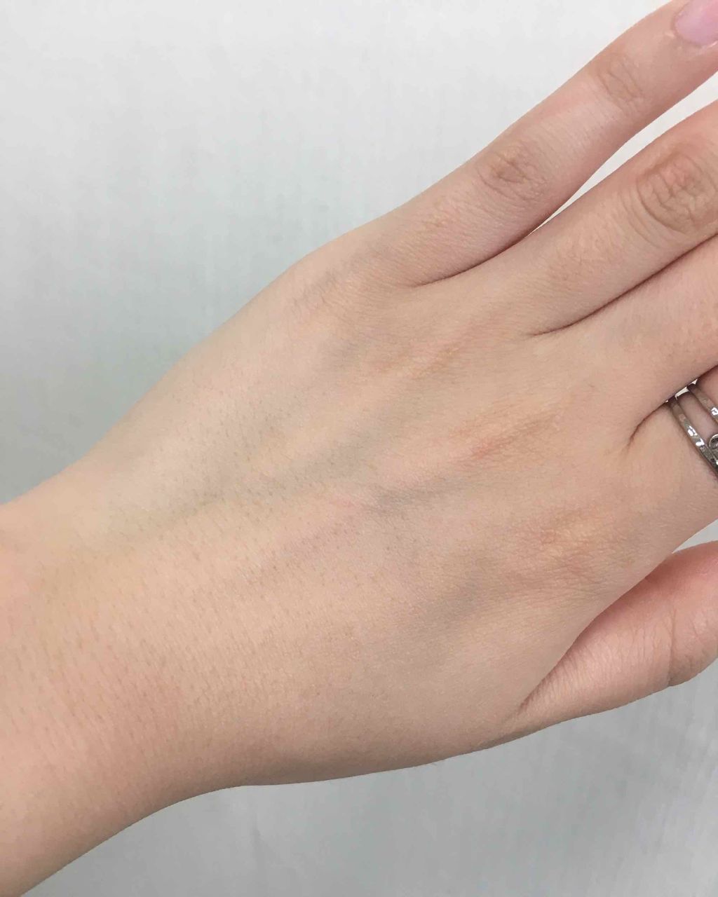 BBクッションポアコントロール (SPF50+ PA+++)/LANEIGE/クッションファンデーションを使ったクチコミ(3枚目)