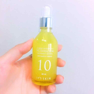 It's skin POWER　10　FORMULA　VC　EFFECTORのクチコミ「
韓国のブランド"It's skin" の
パワー10フォーミュラ という美容液です^^

こ.....」（1枚目）