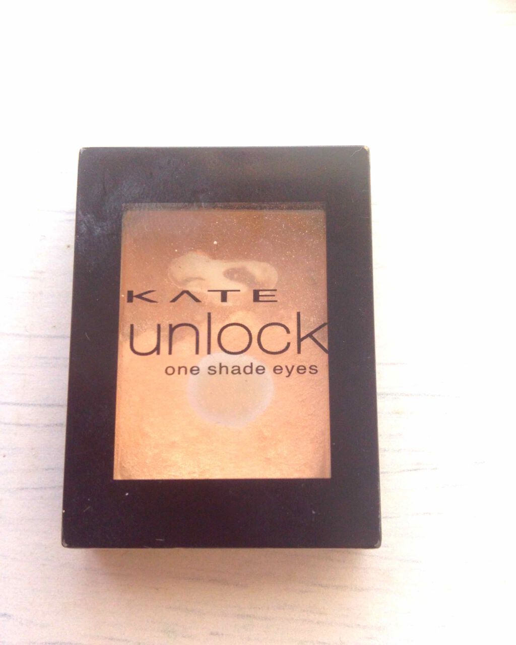 ワンシェードアイズ/KATE/単色アイシャドウを使ったクチコミ(1枚目)