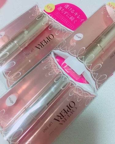 めっちゃ発色いいし全然取れんから塗り直し少なくてすむ💄
今一番のお気に入り〜💓