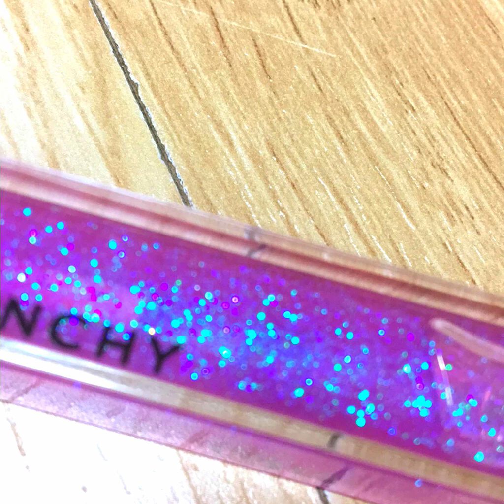 ジェリー・アンテルディ/GIVENCHY/リップグロスを使ったクチコミ(2枚目)