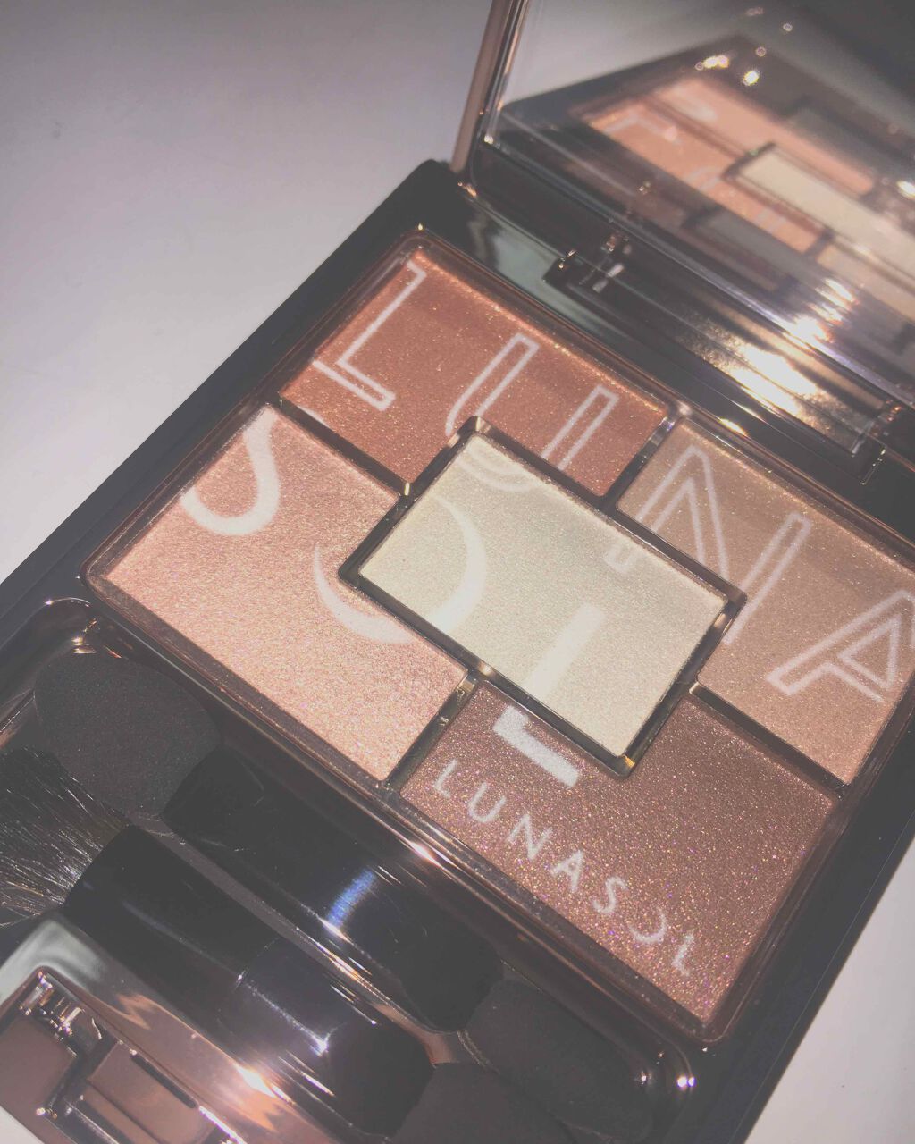 サニーサマーアイズ/LUNASOL/アイシャドウパレットを使ったクチコミ(1枚目)