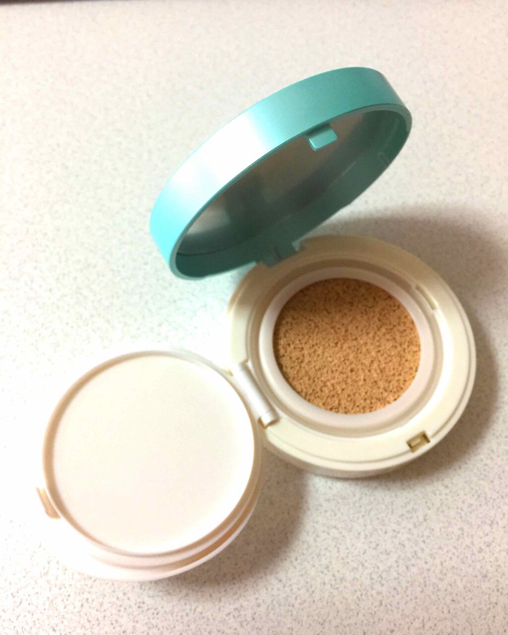 ピュアミネラル BB フレッシュクッション マット/MAYBELLINE NEW YORK/BBクリームを使ったクチコミ(2枚目)