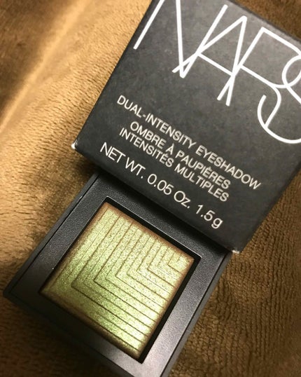 デュアルインテンシティーアイシャドー/NARS/単色アイシャドウを使ったクチコミ(1枚目)