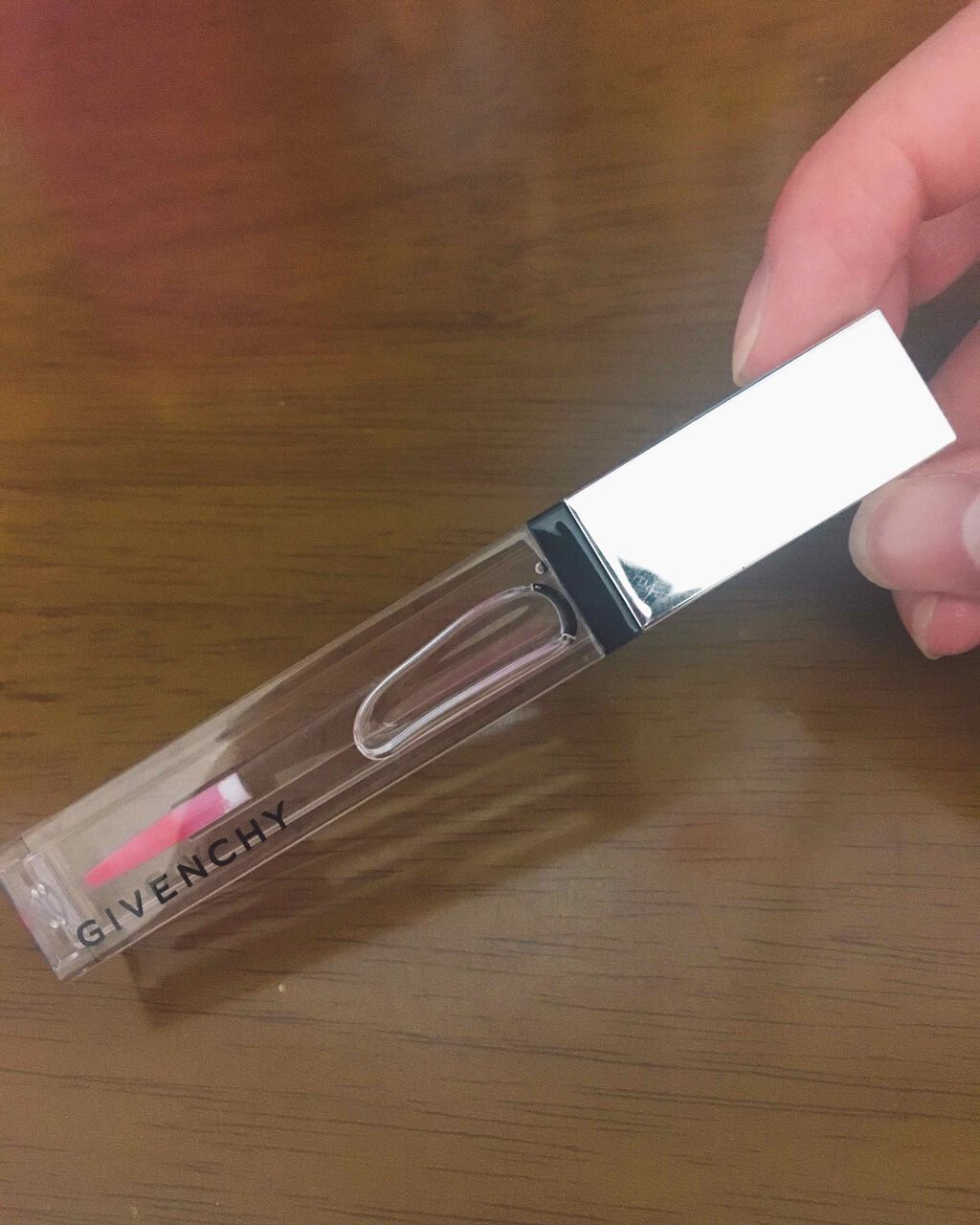 グロス・レヴェラトゥール/GIVENCHY/リップグロスを使ったクチコミ(1枚目)