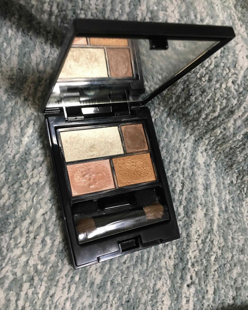 ミネラルアイカラーパレット/エトヴォス/アイシャドウパレットを使ったクチコミ(1枚目)