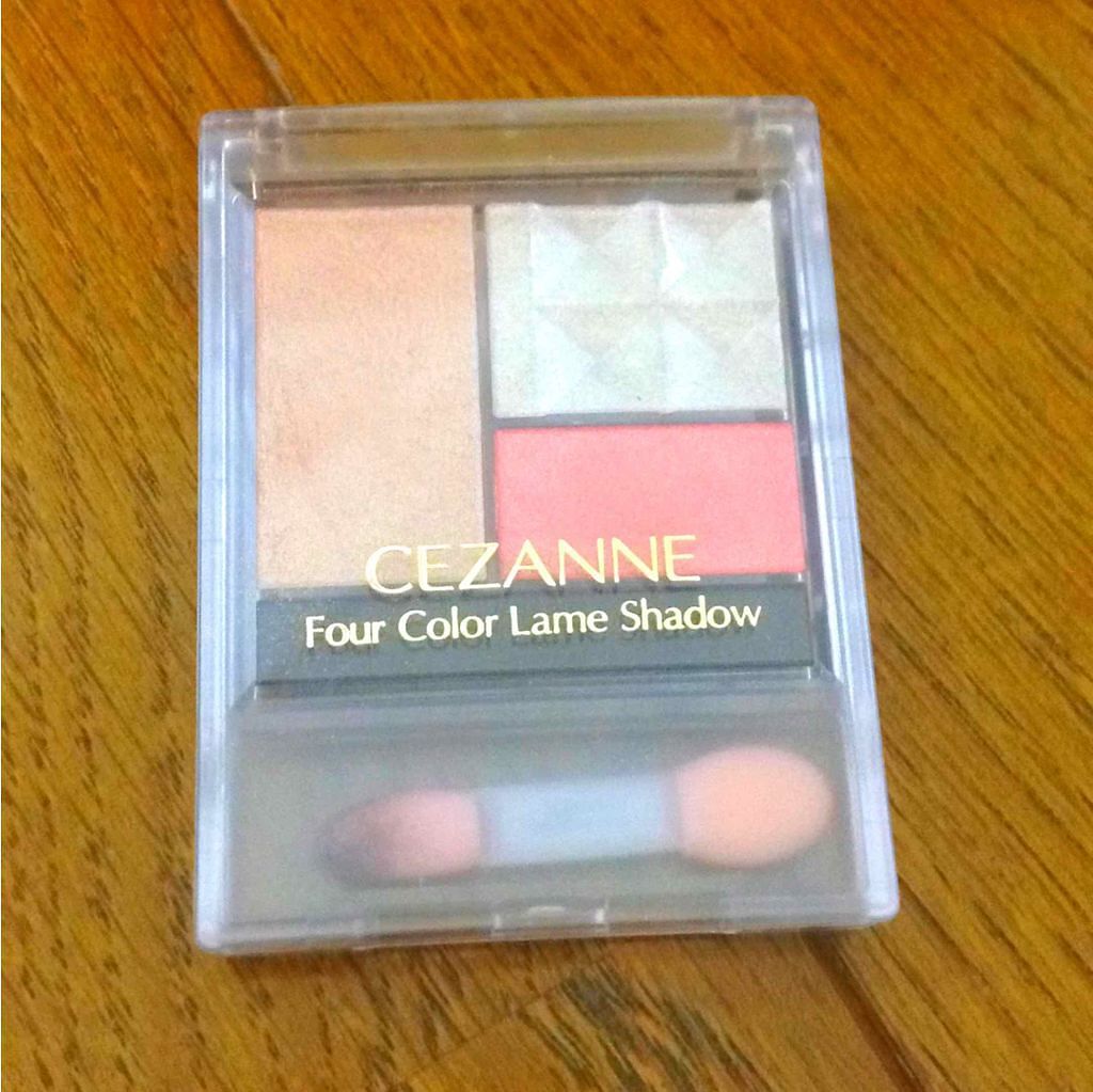 フォーカラー ラメシャドウ/CEZANNE/アイシャドウパレットを使ったクチコミ（1枚目）