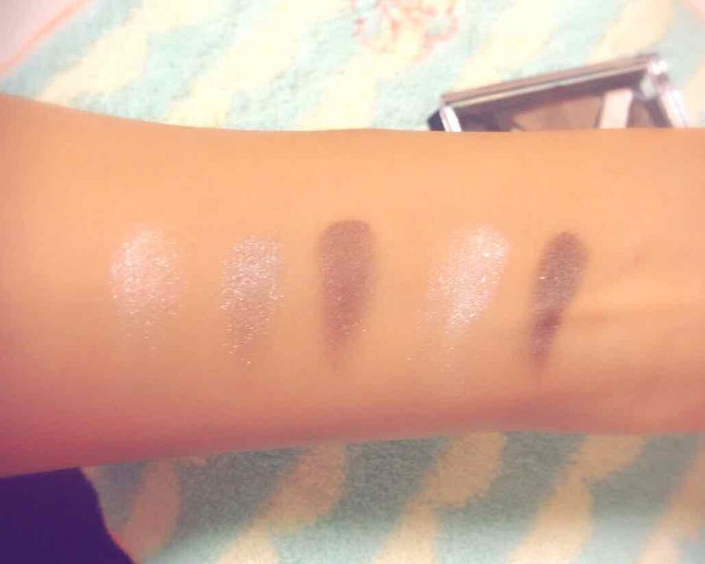 ハイパーダイヤモンド シャドウ/MAYBELLINE NEW YORK/アイシャドウパレットを使ったクチコミ（3枚目）