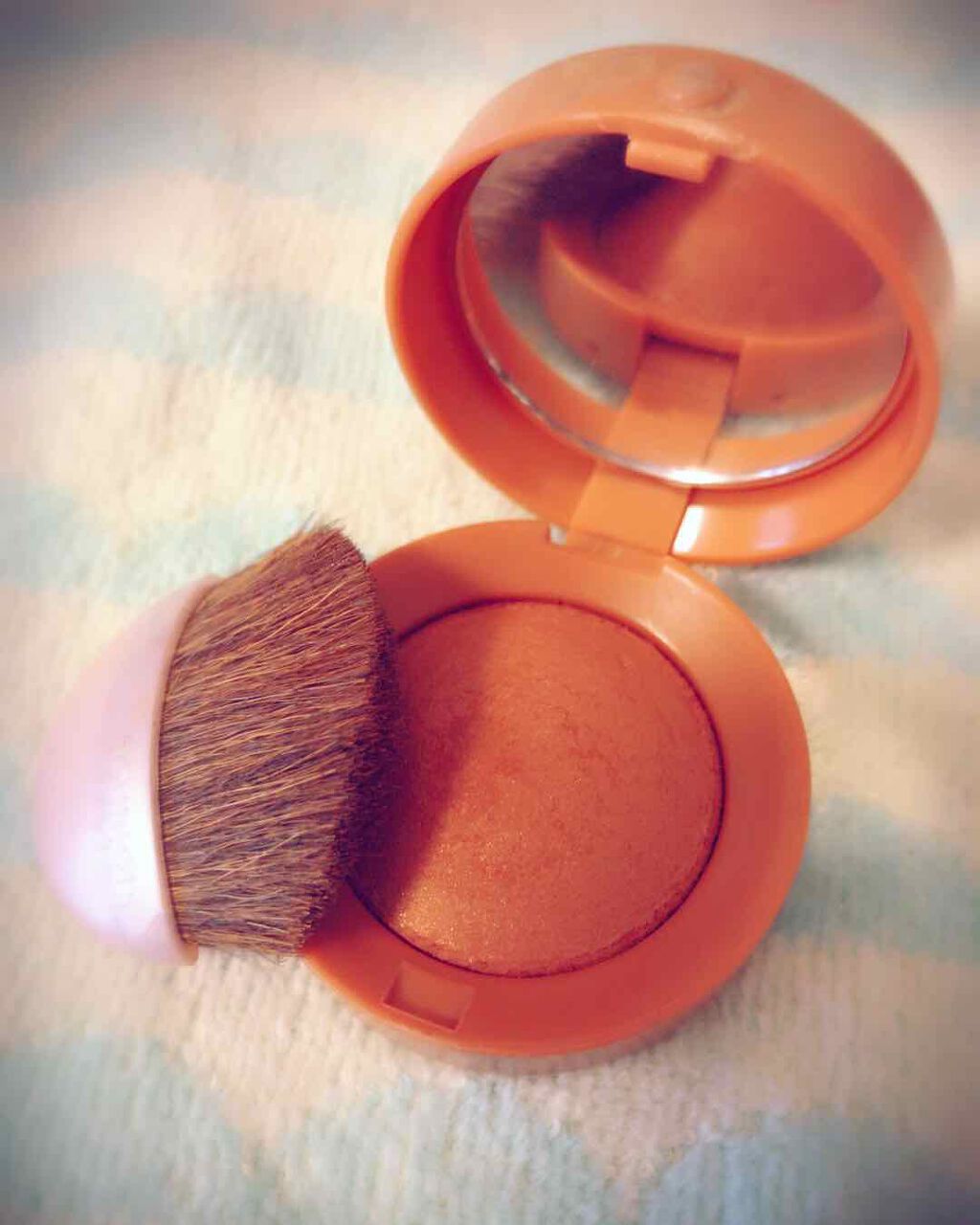 BOURJOIS ブラッシュ パステル ジュのクチコミ「日本から撤退してしまったブルジョワ…
唯一自分の中で残ったコスメがチークのみです…

香りも良.....」（1枚目）