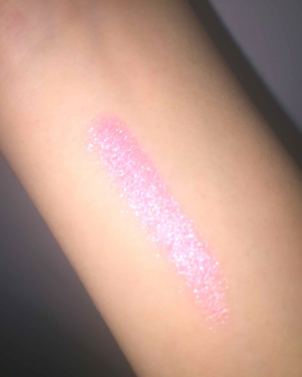 シャイニーアイシャドウ/DAISO/スティックアイシャドウを使ったクチコミ（2枚目）