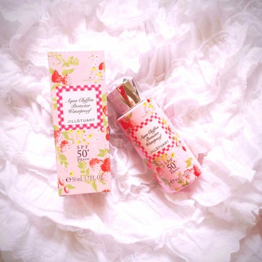 🍓JILL STUART🍓
日焼け止め（限定デザイン🍓）
かわいすぎるうううう💗💗

ジルの限定デザイン日焼け止めっ！！
はい、なによりかわいいかわいいかわいいかわいいかわいい。
かわいいって言い足りな