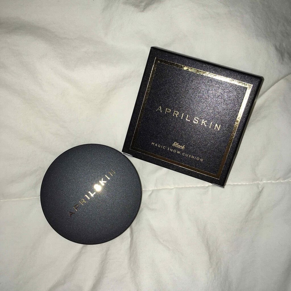 マジックスノークッション ブラック 2.0/APRILSKIN/クッションファンデーションを使ったクチコミ(1枚目)