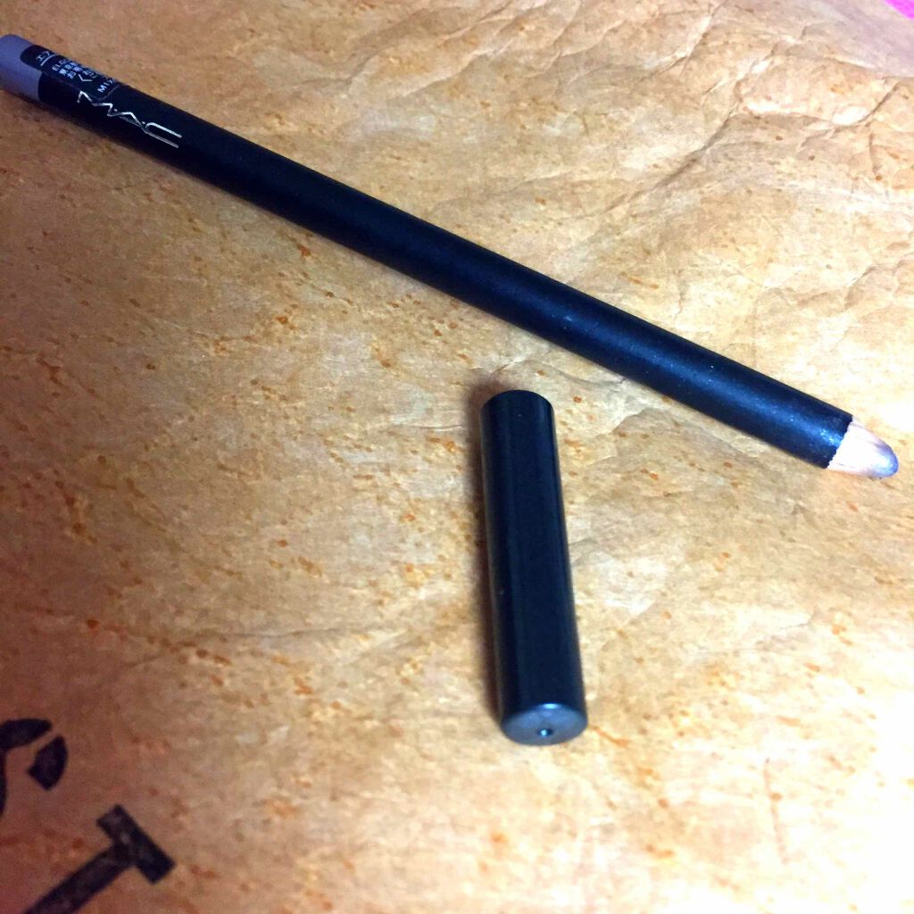 M・A・C アイ コールのクチコミ「M・A・C アイコール エアルーム
（アイカラー）

こちらは目の下の粘膜に引いています(๑･.....」（1枚目）