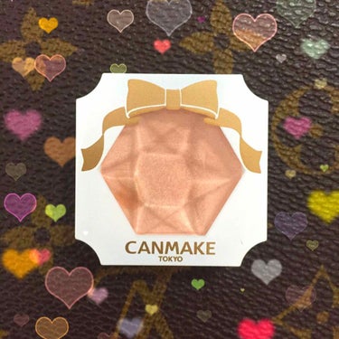 
💕CANMAKE クリームハイライター01

クリームハイライターを使った事がなくお試しで買ってみましたがヨレもなくとても優秀なハイライトで驚きました😧💗💗
今はこれが無いと物足りないくらいになってし