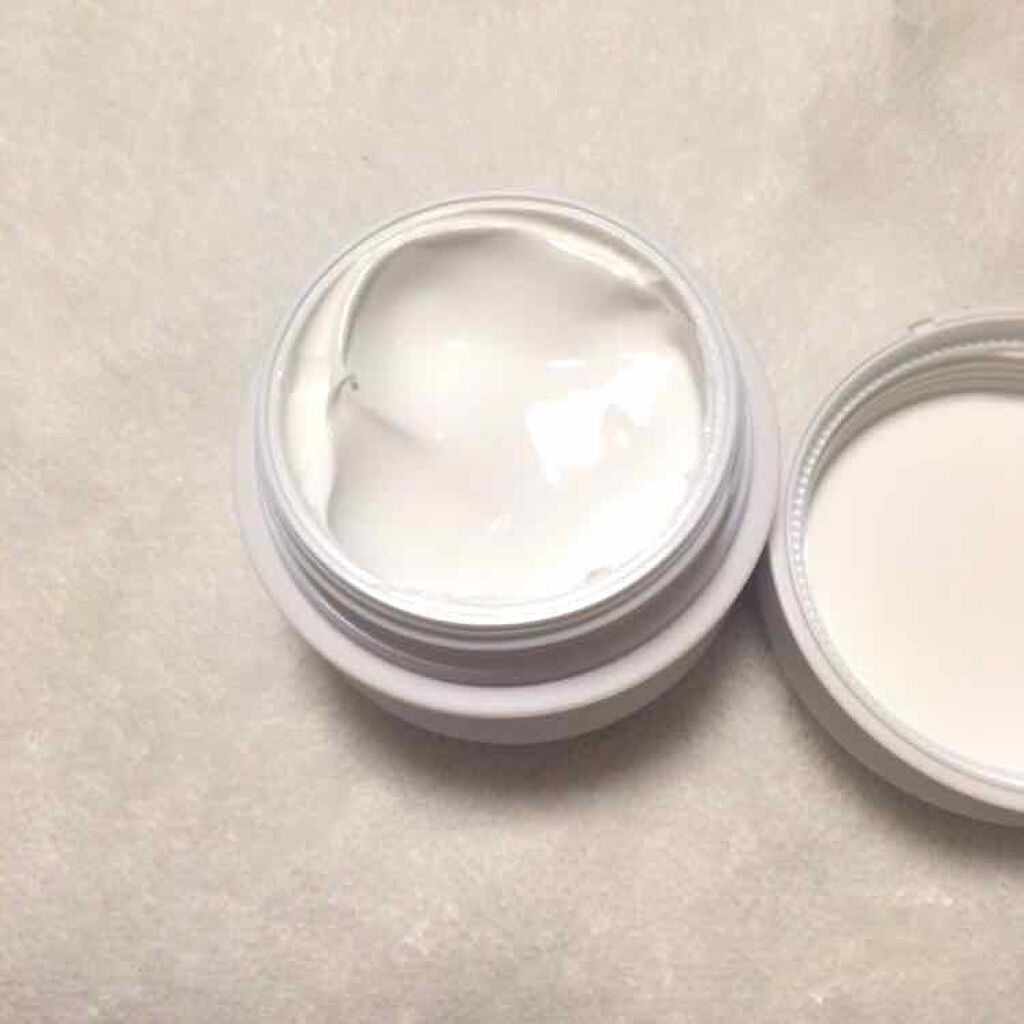 WHITE MILK CREAM/3CE/フェイスクリームを使ったクチコミ(3枚目)