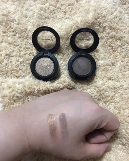 スモール アイシャドウ/M・A・C/単色アイシャドウを使ったクチコミ(1枚目)