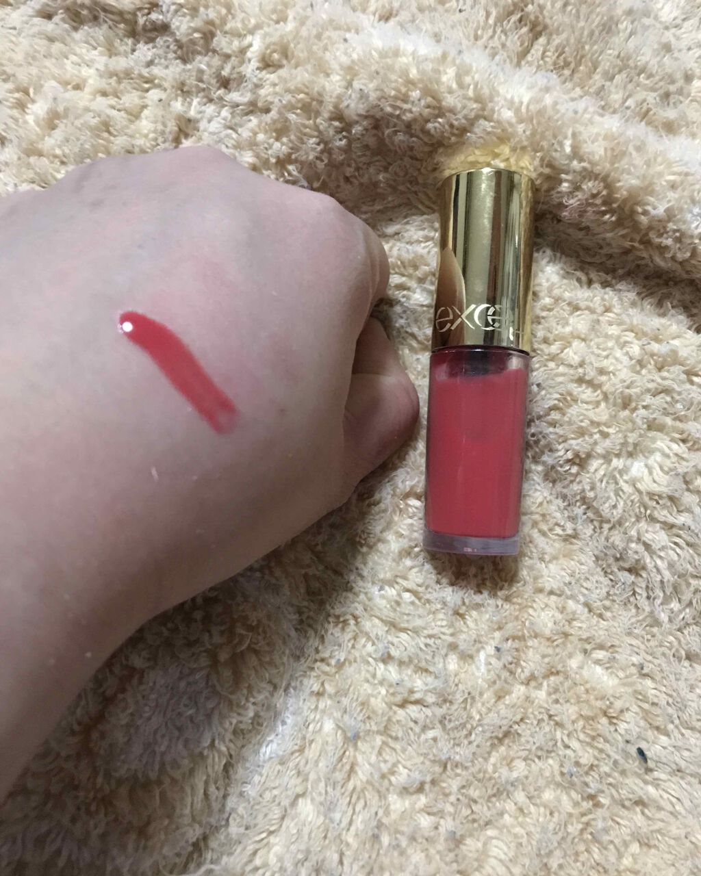 リップケアオイル LO02 チェリーピンク/excel/リップグロスを使ったクチコミ（1枚目）