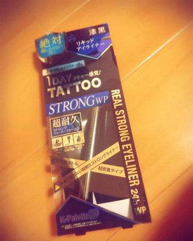 K-Palette 1DAY TATOO STRONG WP アイライナー
LOFTでふと見つけ買ってみました。

このシリーズのアイライナーは好きなので期待大！

ストロングだけあって落ちない！
仕事