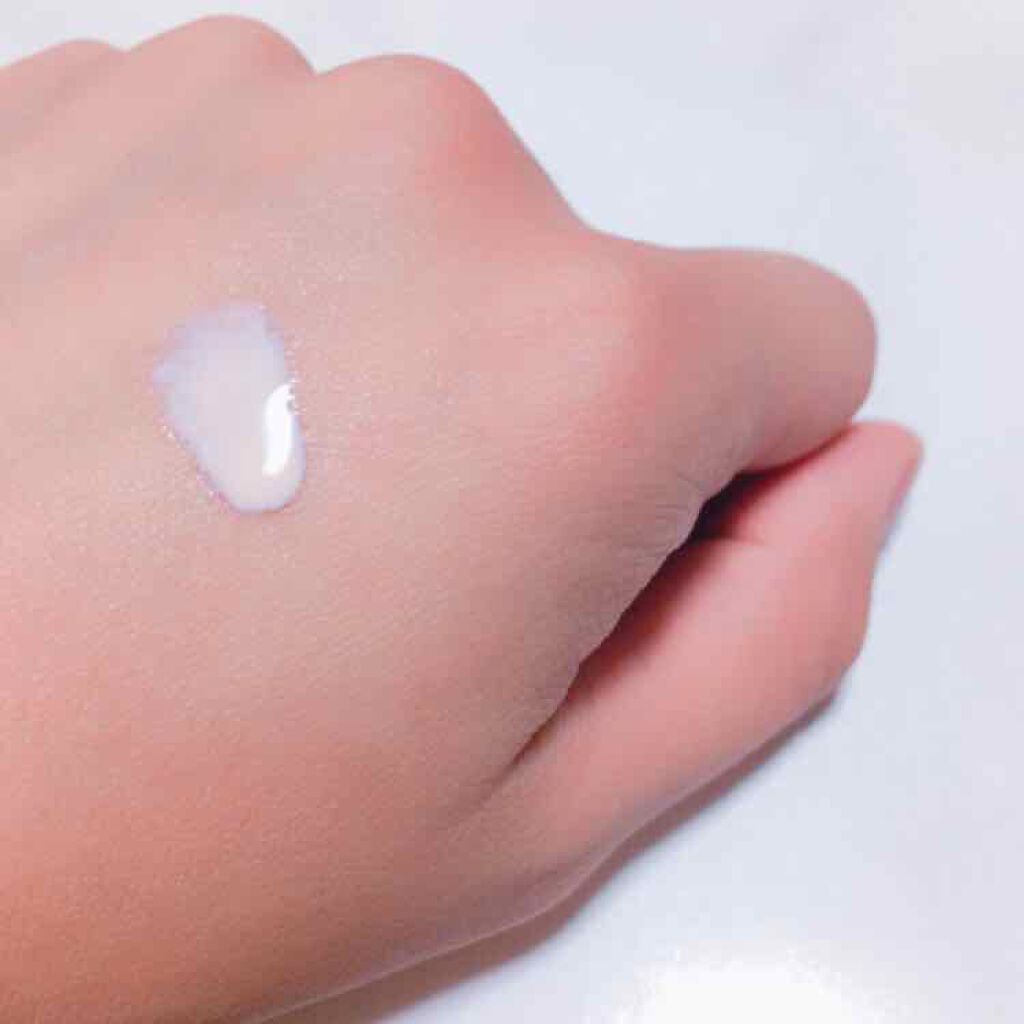 皮脂テカリ防止下地/CEZANNE/化粧下地を使ったクチコミ(2枚目)