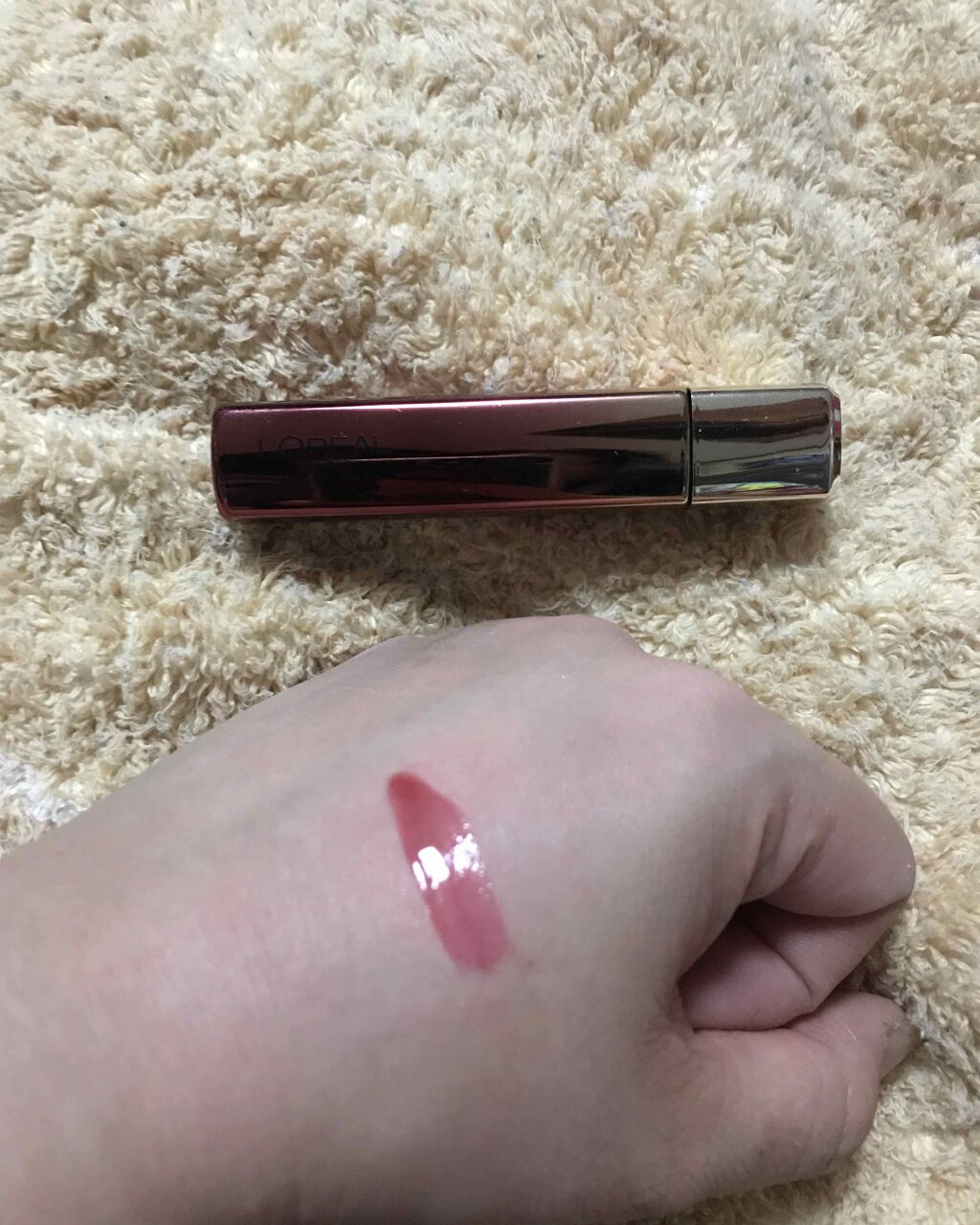 ユイルカレス/ロレアル パリ/リップグロスを使ったクチコミ(1枚目)