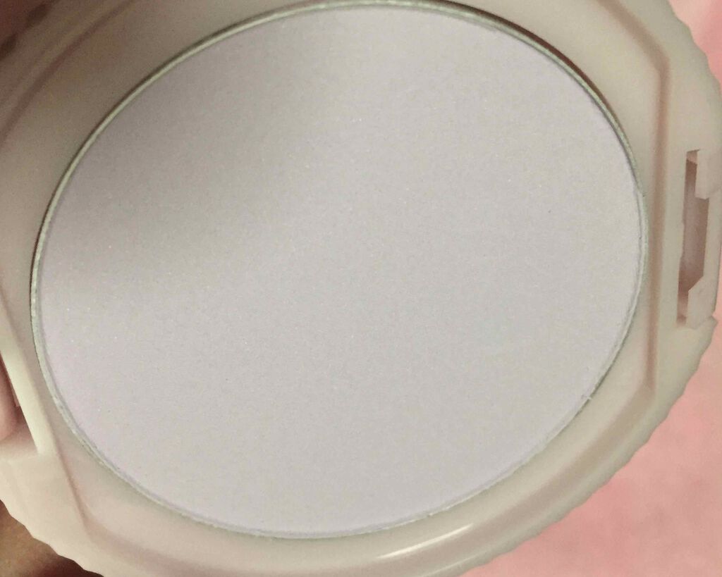 スキンライト プレスト パウダー/REVLON/プレストパウダーを使ったクチコミ（3枚目）