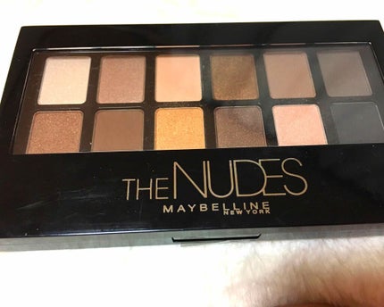 MAYBELLINE NEW YORK ヌードパレットのクチコミ「メイベリン ヌードパレットN01
こちらのアイシャドウパレットは、
秋冬には大活躍してくれま.....」(1枚目)