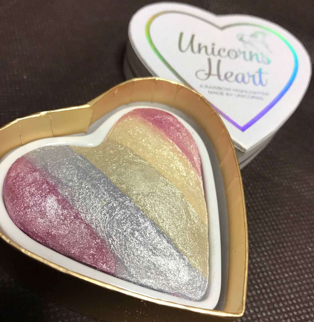 ハートハイライター ユニコーンハート/MAKEUP REVOLUTION/パウダーハイライトを使ったクチコミ(1枚目)