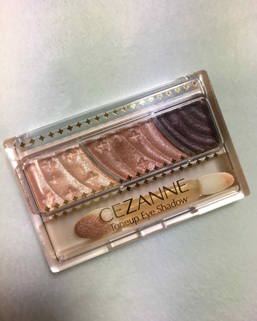 トーンアップアイシャドウ/CEZANNE/アイシャドウパレットを使ったクチコミ(1枚目)
