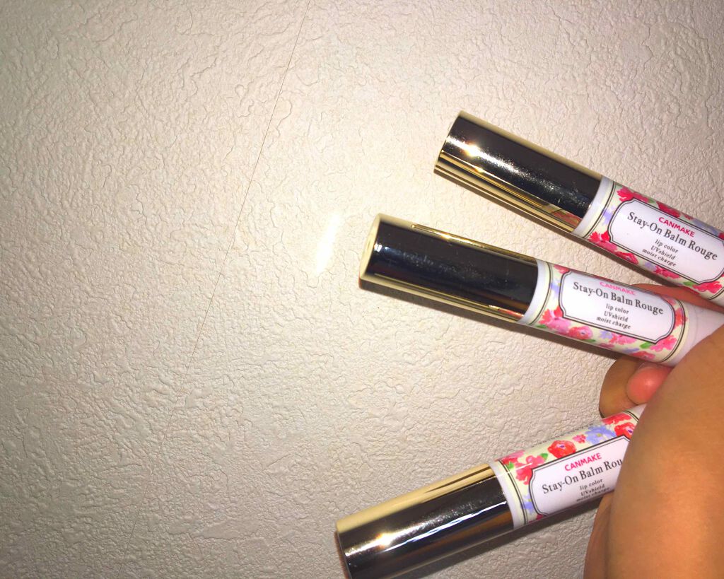 ステイオンバームルージュ/キャンメイク/口紅を使ったクチコミ(2枚目)