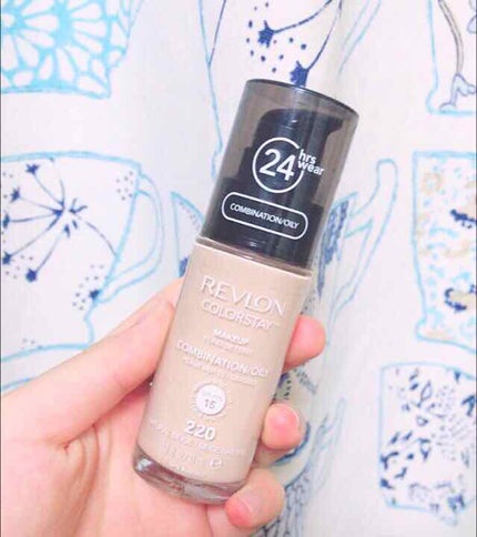 カラーステイ メイクアップ/REVLON/リキッドファンデーションを使ったクチコミ(1枚目)