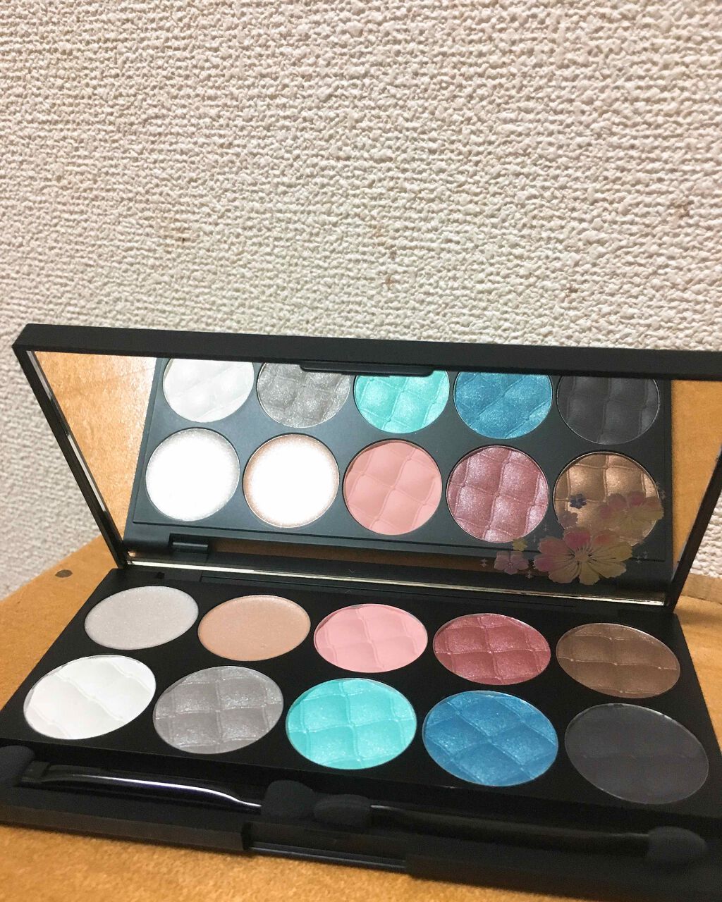 マルチアイシャドウパレット/IT'S DEMO/アイシャドウパレットを使ったクチコミ(1枚目)