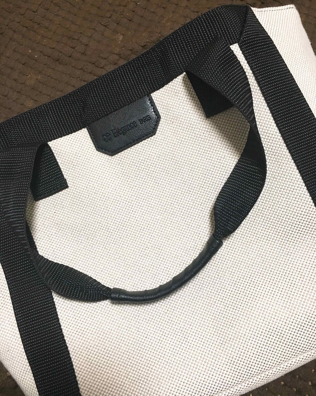 ラ プードル オートニュアンス/Elégance/プレストパウダーを使ったクチコミ(2枚目)