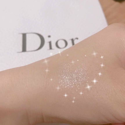 Dior 【旧】ディオールショウ モノのクチコミ「ディオール ショウ モノ
006 スワン
今売ってるものとは形が違うので恐らく旧式かと思われ.....」(2枚目)