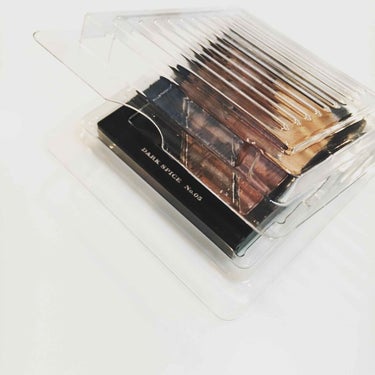 BURBERRY コンプリートアイパレットのクチコミ「Burberry Complete Eye Palette 05 Dark Spice 
5......」（1枚目）