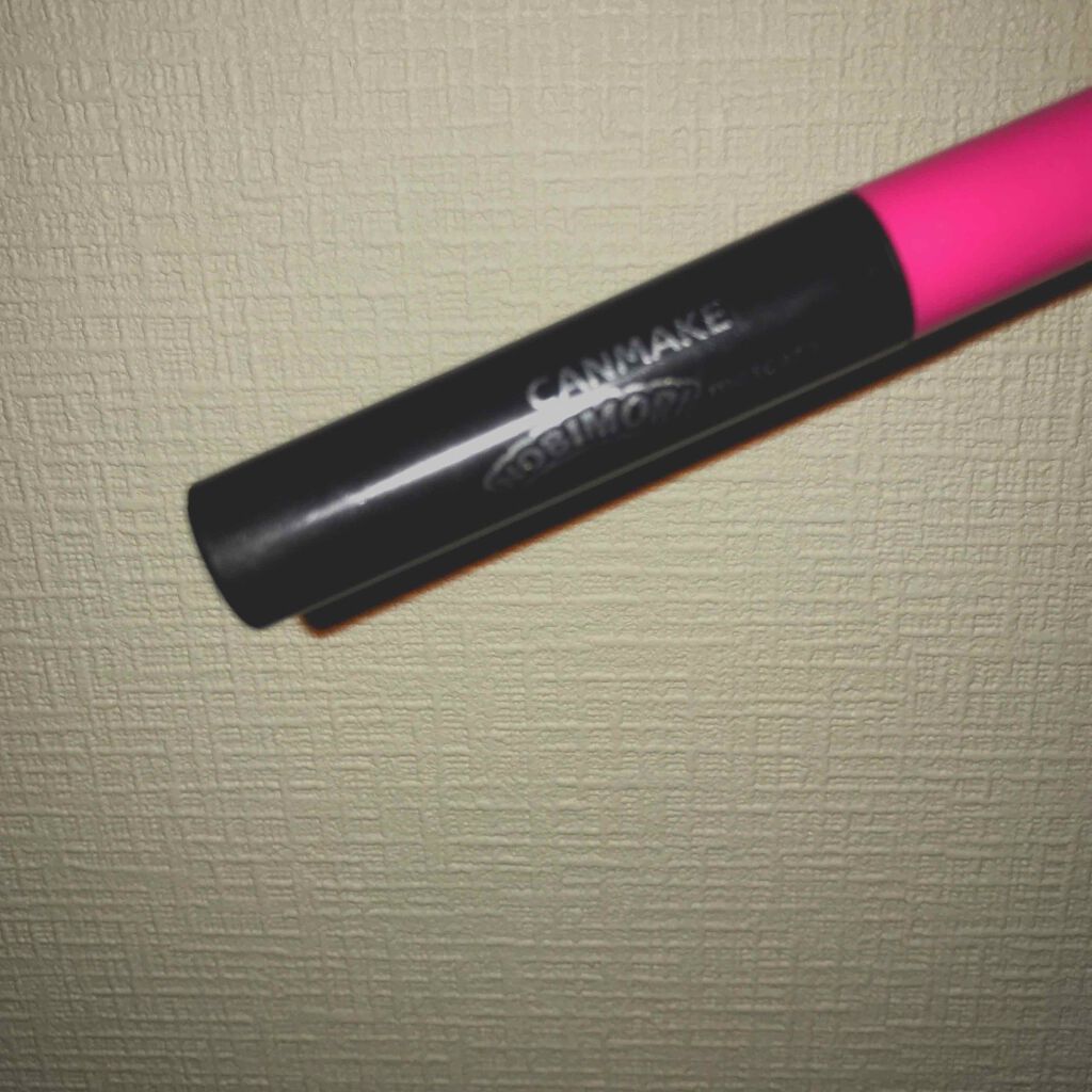 キャンメイク ノビモリマスカラのクチコミ「初めてのコームでしたが残念でした、

伸びるは伸びるんですけどだまがとにかくやばい‼︎‼︎

.....」（1枚目）