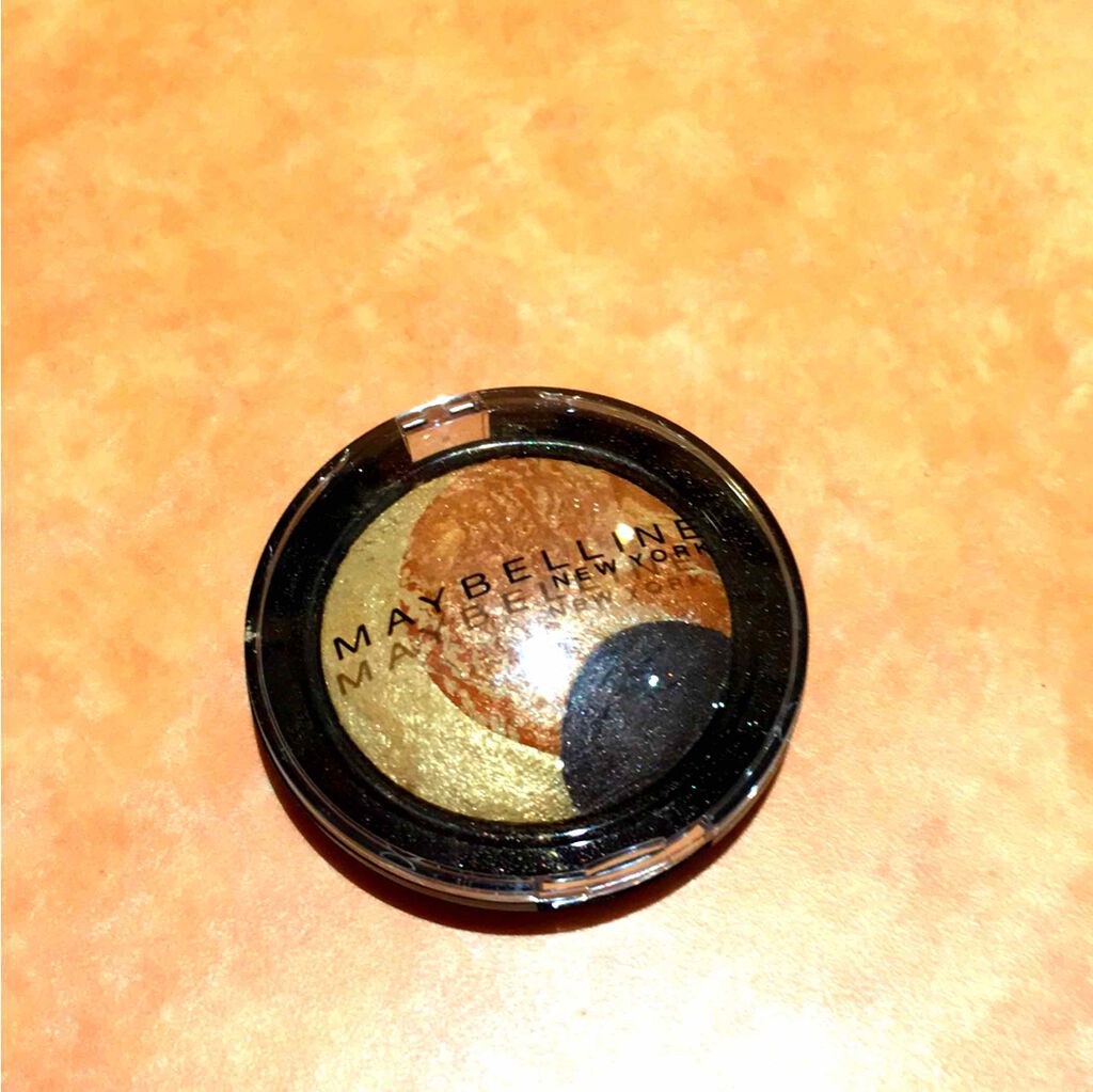 ハイパーコスモ トリオ シャドウ/MAYBELLINE NEW YORK/単色アイシャドウを使ったクチコミ（1枚目）