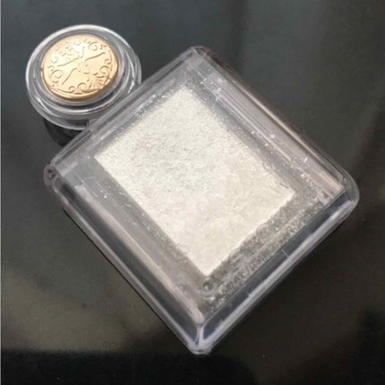 シャドーカスタマイズ/MAJOLICA MAJORCA/単色アイシャドウを使ったクチコミ(1枚目)