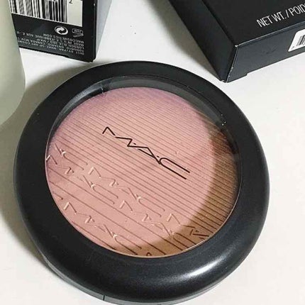 エクストラ ディメンション スキンフィニッシュ/M・A・C/プレストパウダーを使ったクチコミ(3枚目)