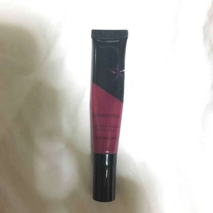 クッション・キス・グロス/GIVENCHY/リップグロスを使ったクチコミ(1枚目)