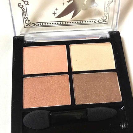 SHOBIDO ディズニーアイシャドウのクチコミ「ディズニーコスメ🎈
しまむら×ディズニー💗
ティンカーベルのアイシャドウ☆。.:*・゜
カラ.....」(2枚目)