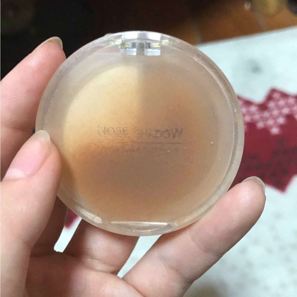 エルファー ノーズシャドウ/DAISO/プレストパウダーを使ったクチコミ(1枚目)