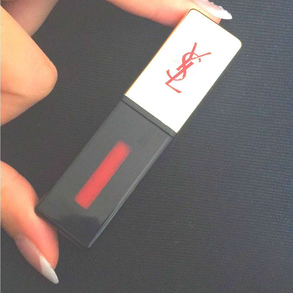 ルージュ ピュールクチュール ヴェルニ/YVES SAINT LAURENT BEAUTE/口紅を使ったクチコミ(1枚目)