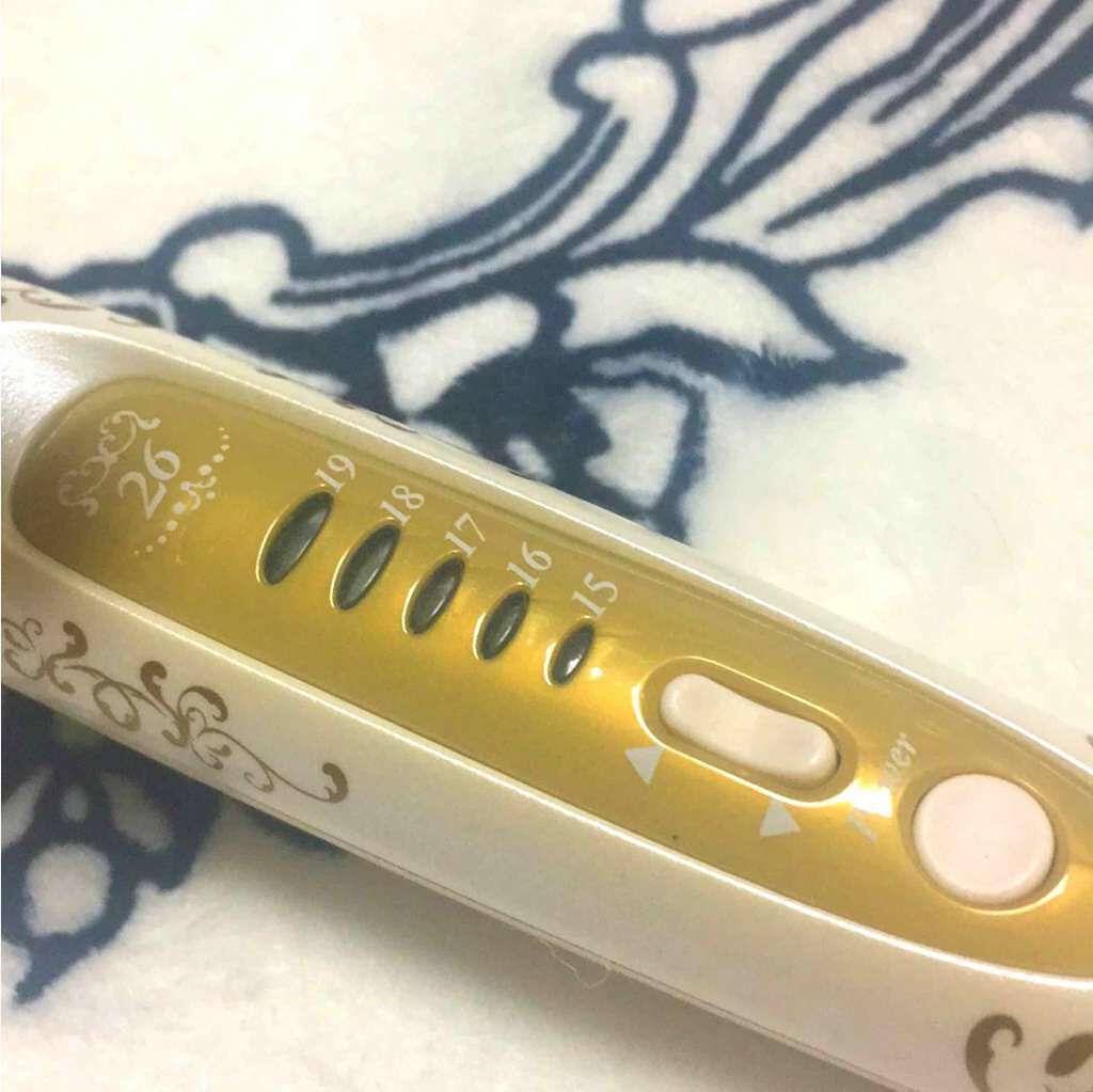 Mai on LIPS 「CREATEクレイツイオンアイロングレイスカール26mm海外兼..」(2枚目)