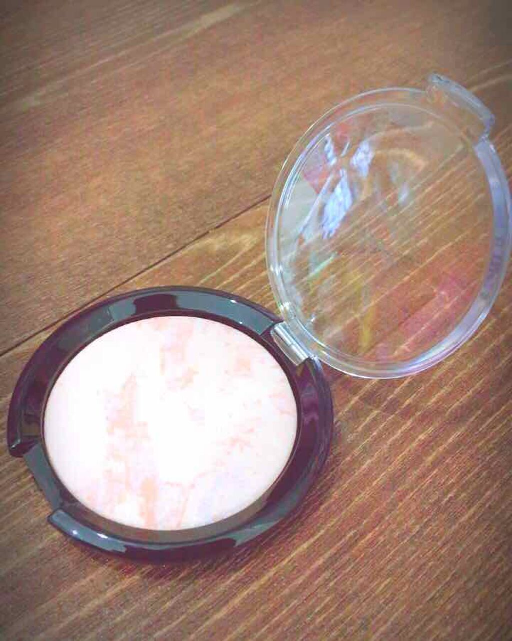 リシェ イルミネート パウダー/Visée/プレストパウダーを使ったクチコミ(2枚目)