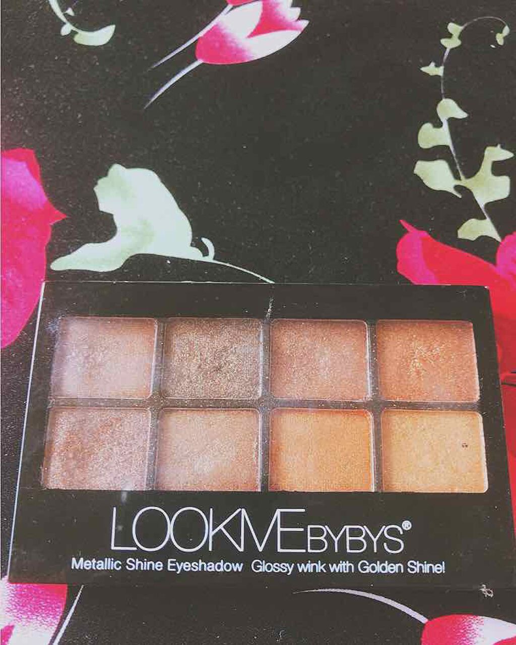 メタリックシャインアイシャドウ/LOOK ME/アイシャドウパレットを使ったクチコミ（1枚目）