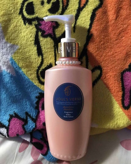 フレグランスミルキーボディローション withマッサージ シュシュシャンブレ/JOUL’S VERNI/ボディローションを使ったクチコミ(1枚目)