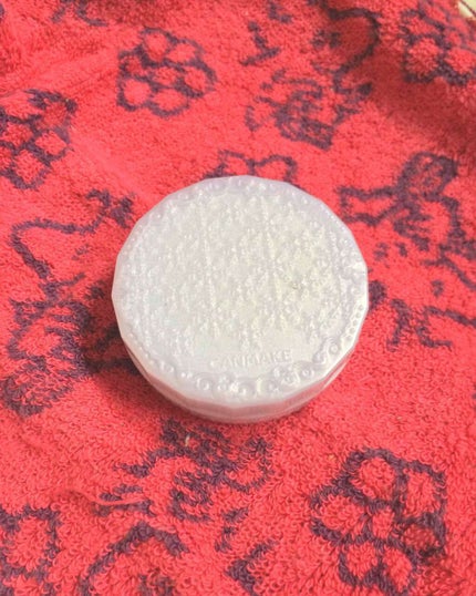 フロスティーマットスノーパウダー/キャンメイク/プレストパウダーを使ったクチコミ(1枚目)